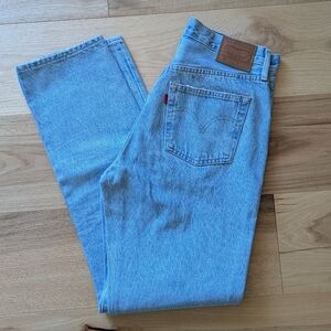 Womens Levi’s 501 jeans size 29 X 32 NWOT
